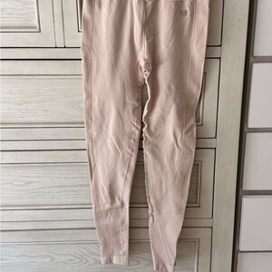 NWT Light Pink Womens Compression Leggings